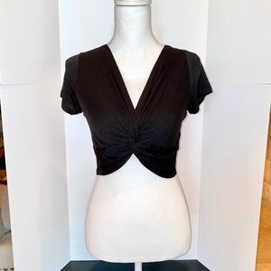 NWOT Solid Twist-Front Crop Top in Black, Size Medium